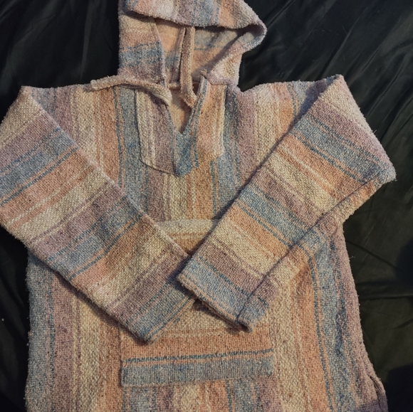 Sweaters - Picture 5 of 12